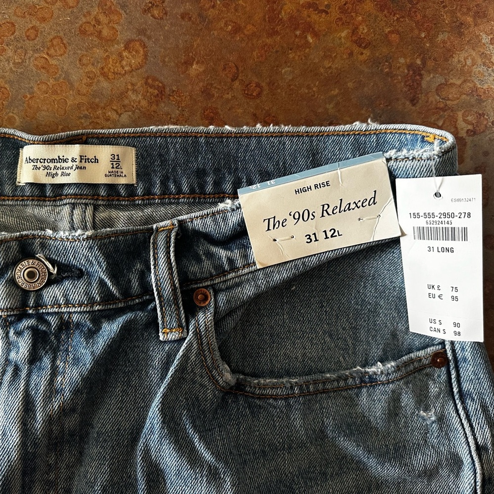High Rise 90s Relaxed Jean